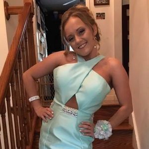 Meet your Posher, Kelli